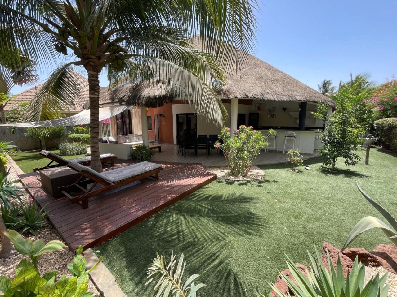 Agence Adjana Resort - Residence Du Port 3 Sali Tapé Eksteriør billede